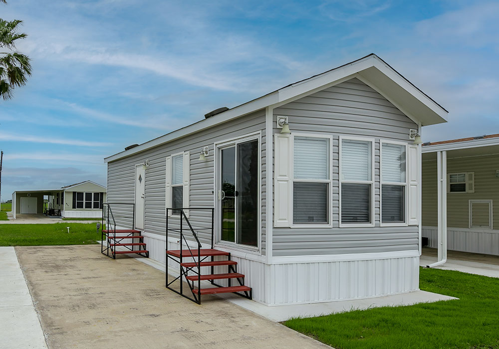 Encore Tropic Winds RV Resorts in Texas